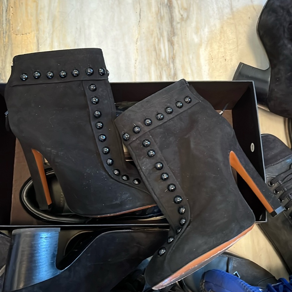 Alaia bootie size 40 fits size 7.5-8